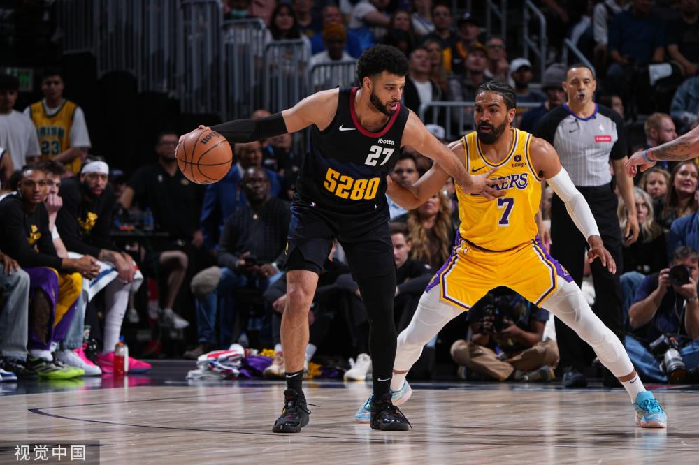 目前的客场 目前的客场